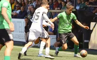 El Atlético Paso refuerza su liderato con un goleada