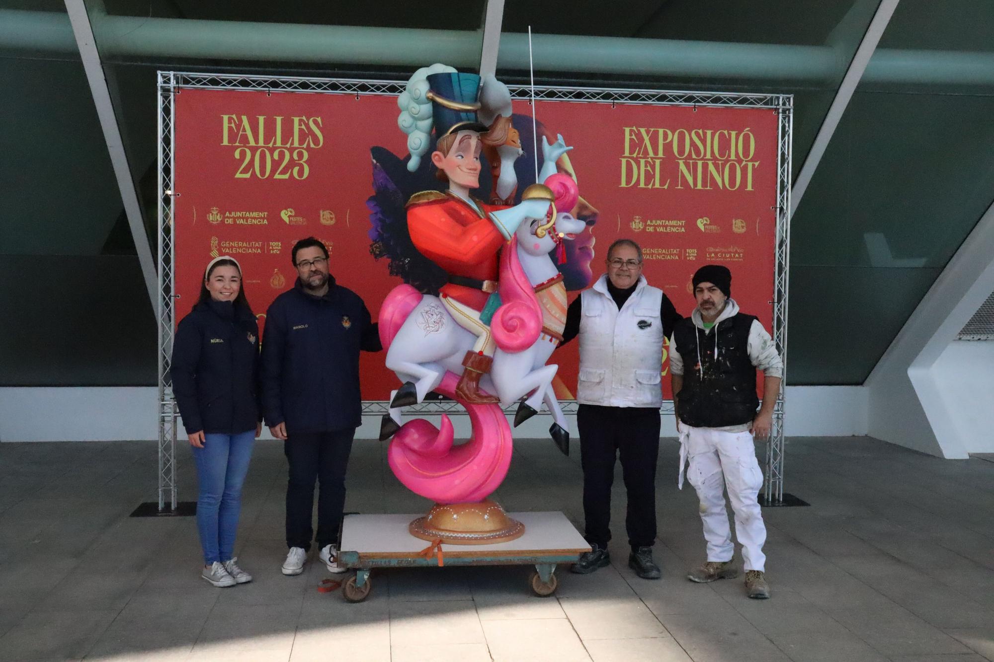 Llegan los primeros "ninots" a la Exposición de Fallas 2023