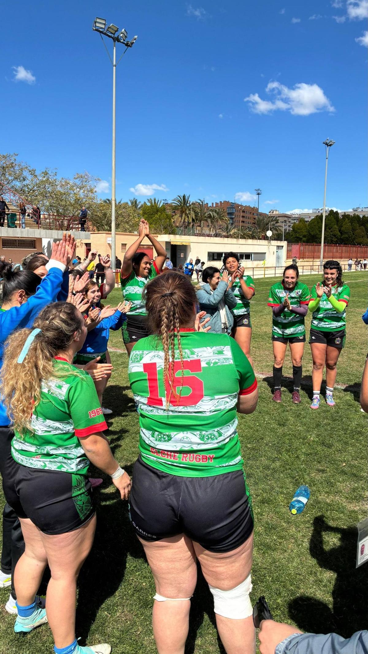 Celebración del pase a la final tras la victoria en semifinales.