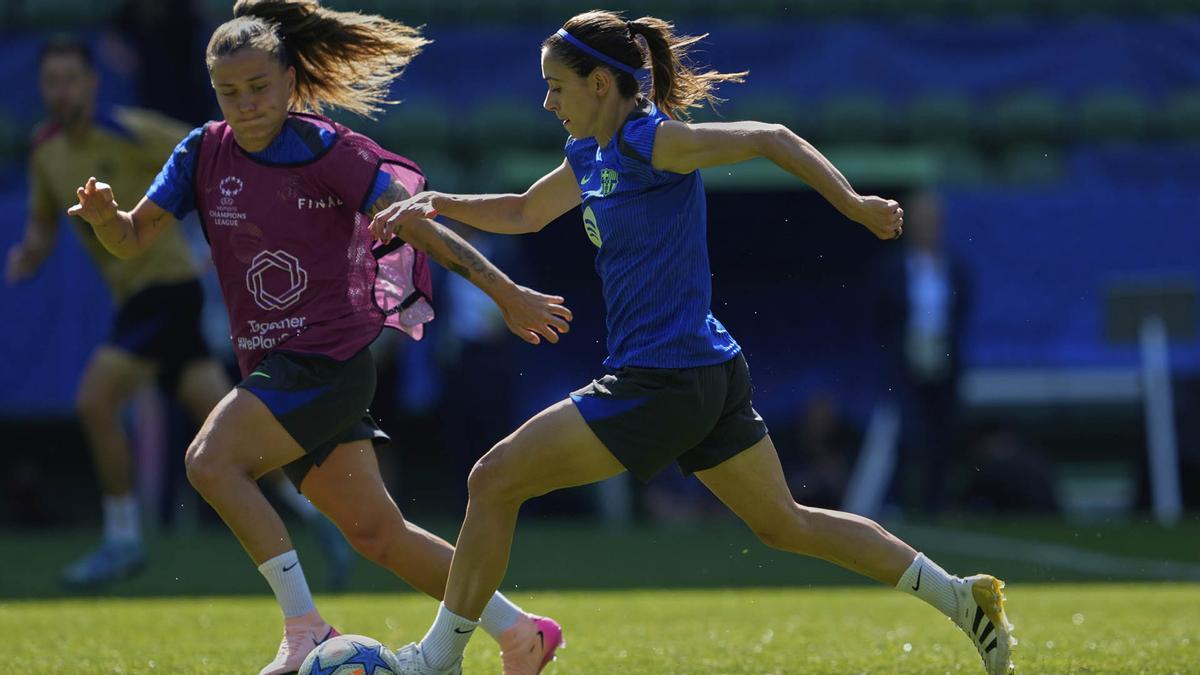 El FC Barcelona femenino durante el entrenamiento de este viernes en Lisbo para disputar mañana la final de la Liga de Campeones femenina contra el Arsenal