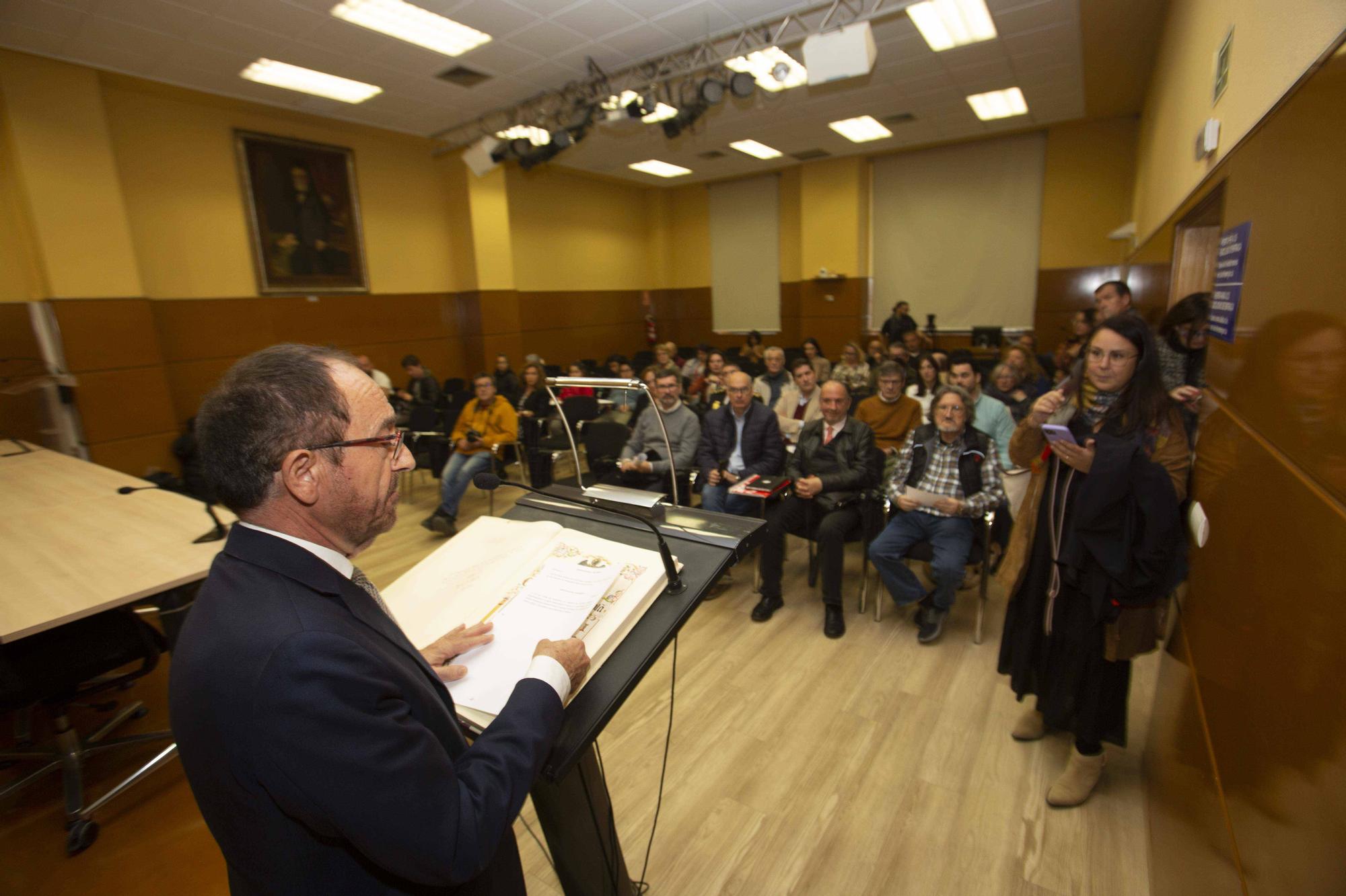 20 años de lectura de la Constitución en la sede de la UA