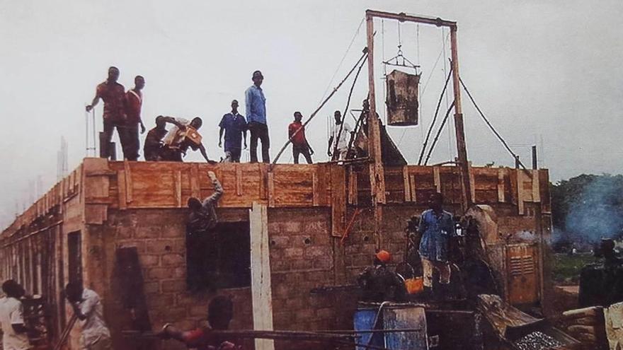 Las obras en un proyecto de Manos Unidas en Benin.