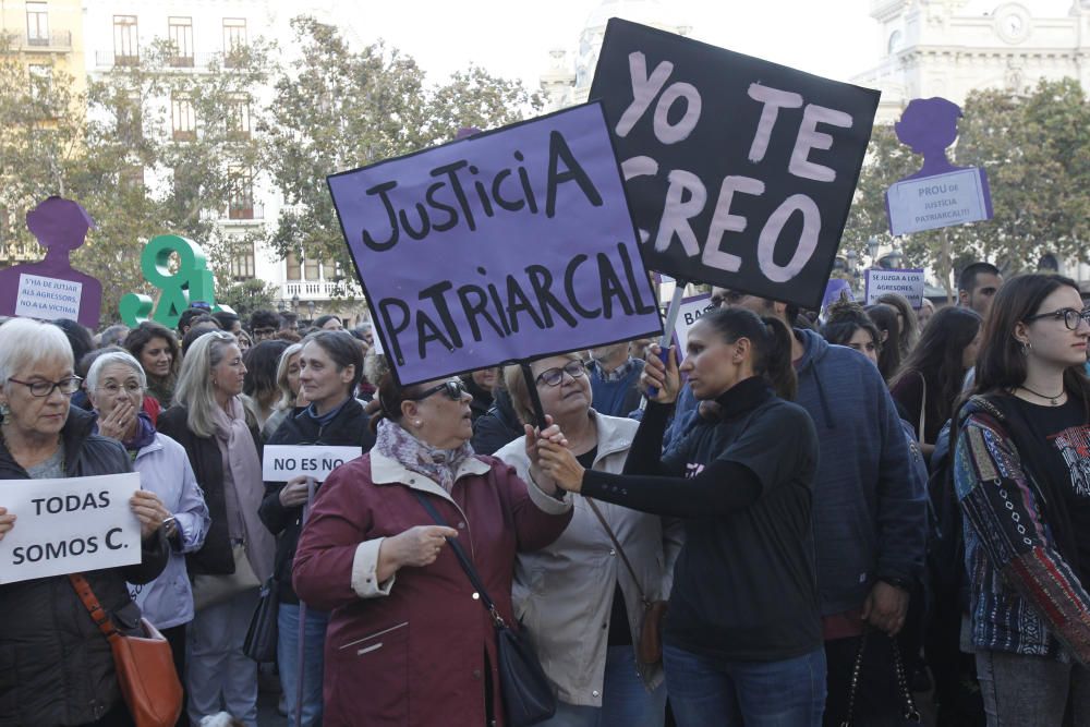 Protesta en València contra la "justicia machista"