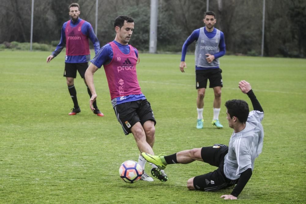 Entrenamiento del Real Oviedo en El Requexón