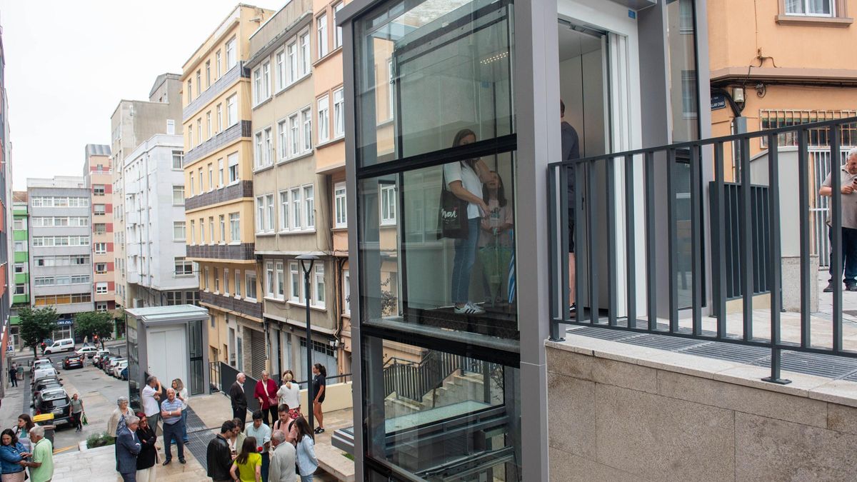 Los dos ascensores inaugurados este jueves