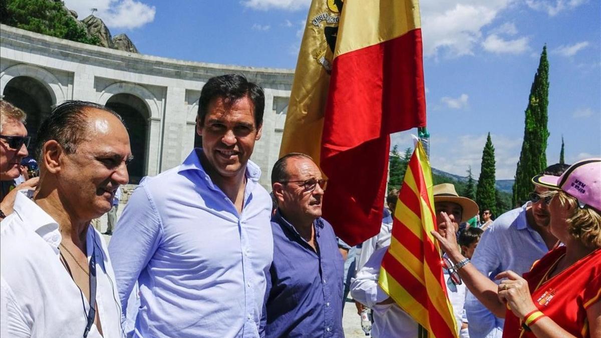 Luis Alfonso de Borbón, el pasado mes de julio, en la manifestación en contra de la exhumación de su bisabuelo.