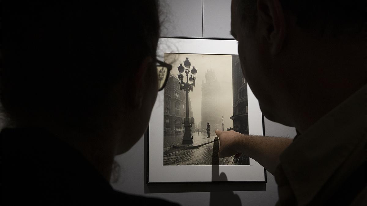 Exposición de Francesc Català Roca en la Agrupació Fotogràfica de Catalunya