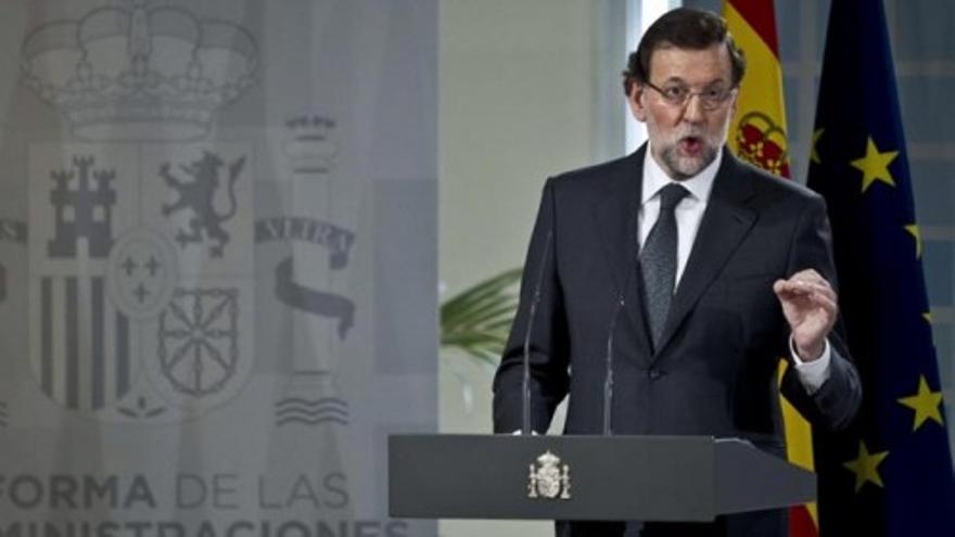 Rajoy defiende la reforma de la administracióny