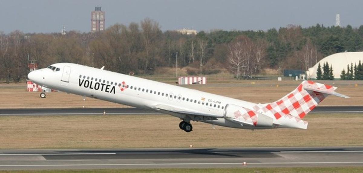 Un avió de {Volotea}. Un avió de {Volotea}.
