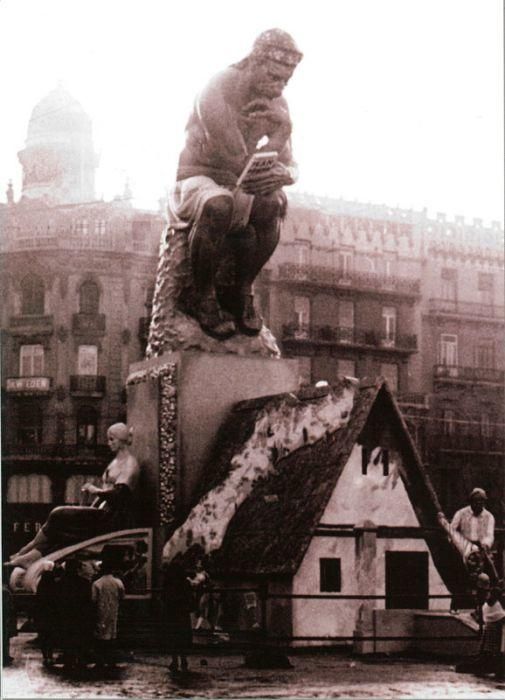 1972: "El pensador valenciano" Artista: Octavio Vicent Cortina