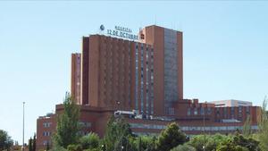 Fachada del Hospital 12 de Octubre de Madrid. 