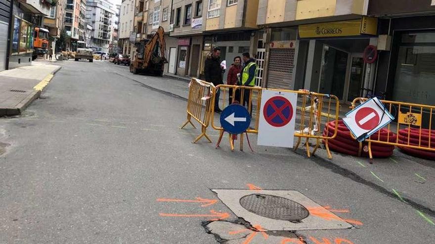 La Calle Baiona Queda Cortada Al Trafico Por Obras Que Deberan Finalizar A Principios Del Mes De Mayo Faro De Vigo