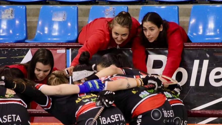 El Telecable Hockey, a la heroica: sin patines para jugar Liga y Final Four de la Copa de Europa, con 4.000 euros menos... y con Nuria Almeida ¡con 7 puntos en la cara!