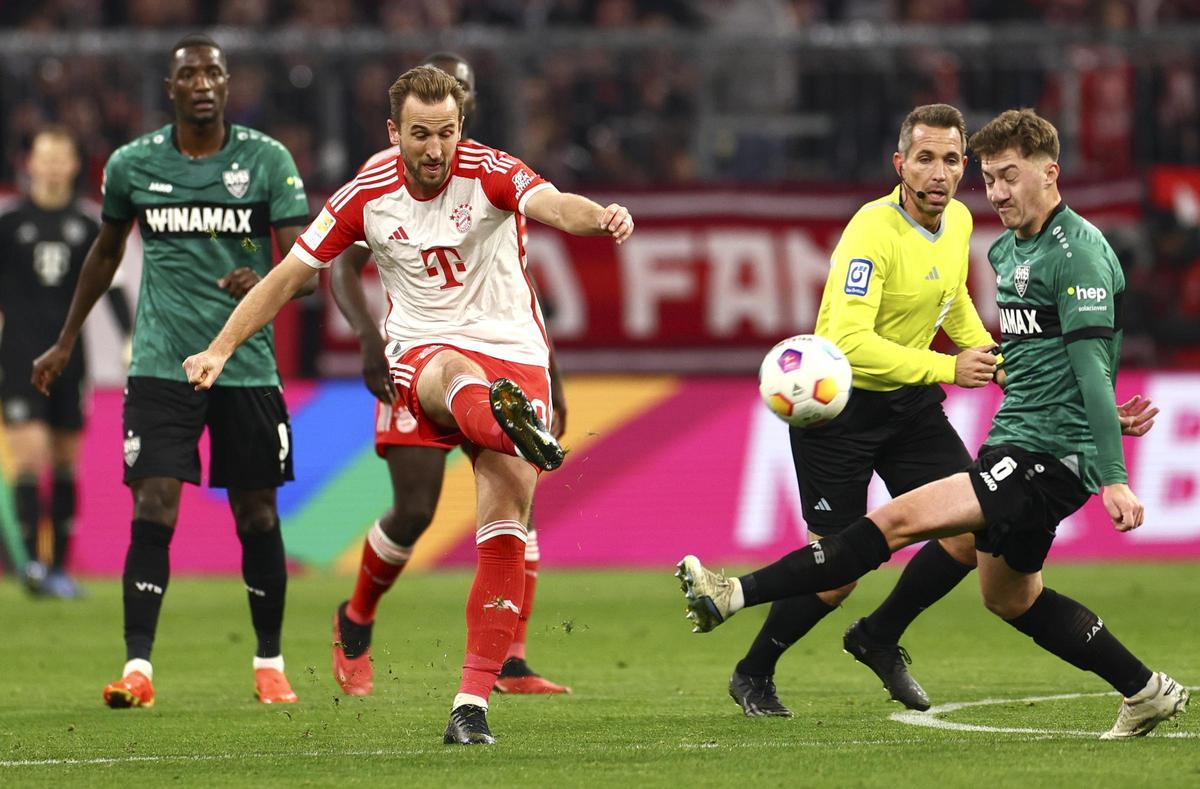 Bundesliga - FC Bayern Munich vs VfB Stuttgart