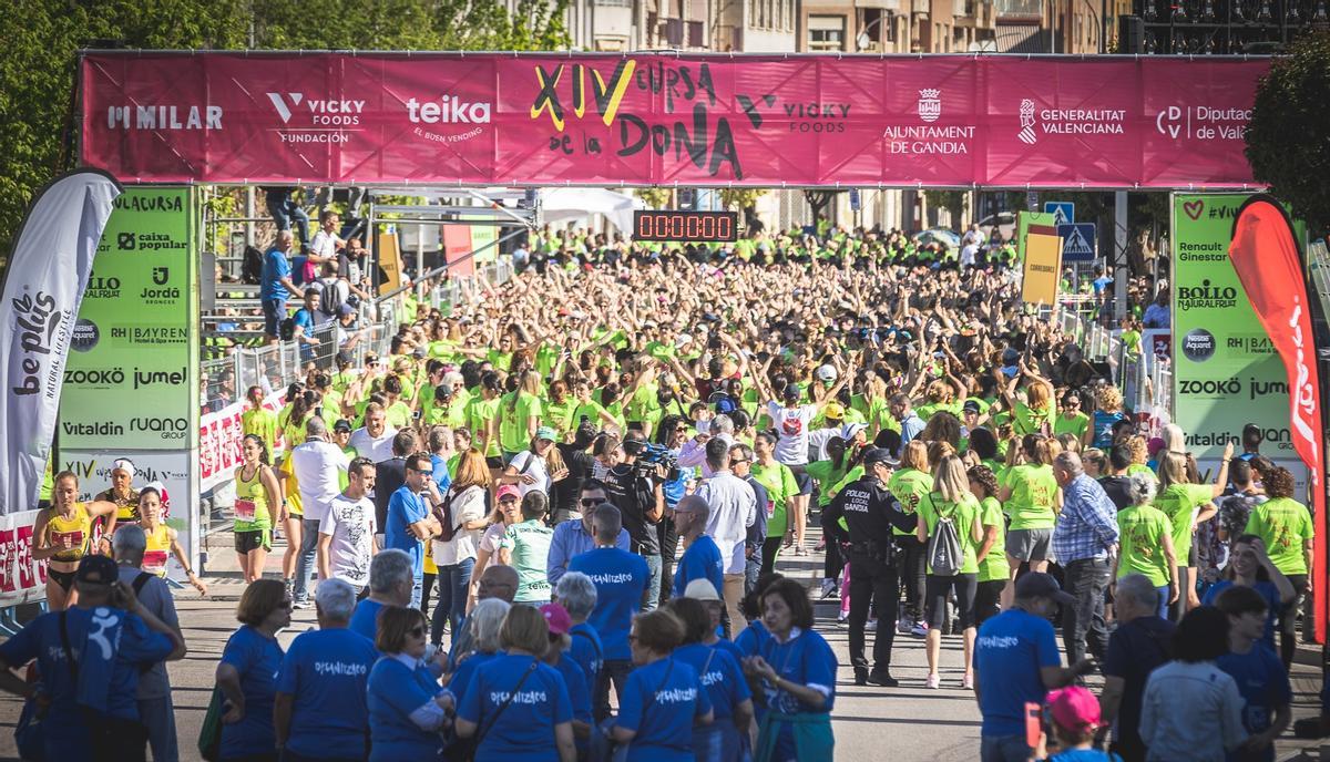 Momentos previos a la salida de la Cursa el año pasado en la avenida de Les Esclaves.