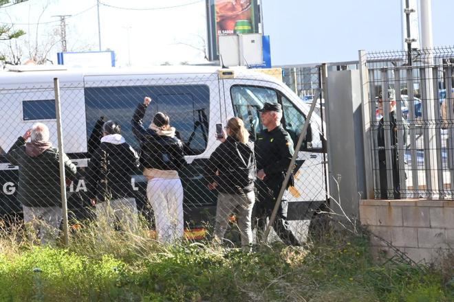 Galería de imágenes: Entrada de Abdelkader B. a los Juzgados de Vila-real