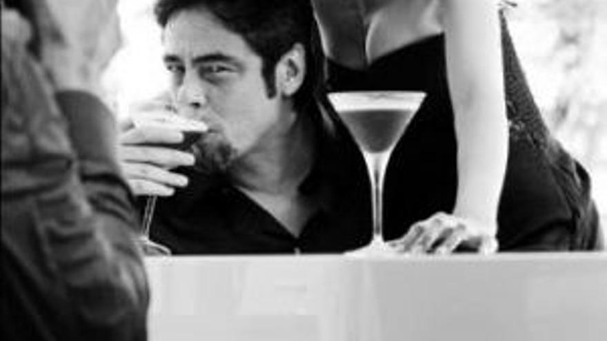 Benicio, hombre anuncio