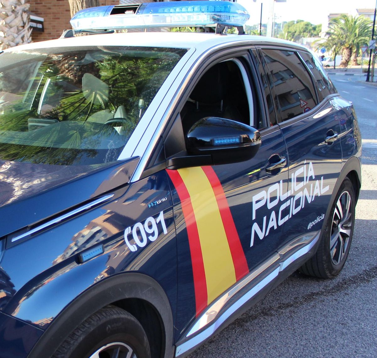 La Policía arrestó al sospechoso tras recibir la denuncia de dos de las víctimas de la estafa.