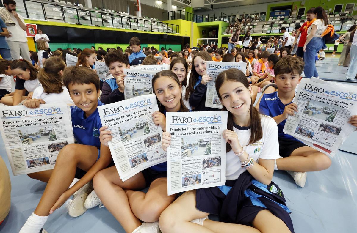 XI Premios «FARO DA ESCOLA» 2026: cientos de pequeños aprendices de periodismo en Navia