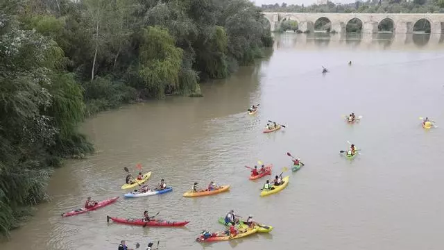 Travesía en piragua por el Guadalquivir
