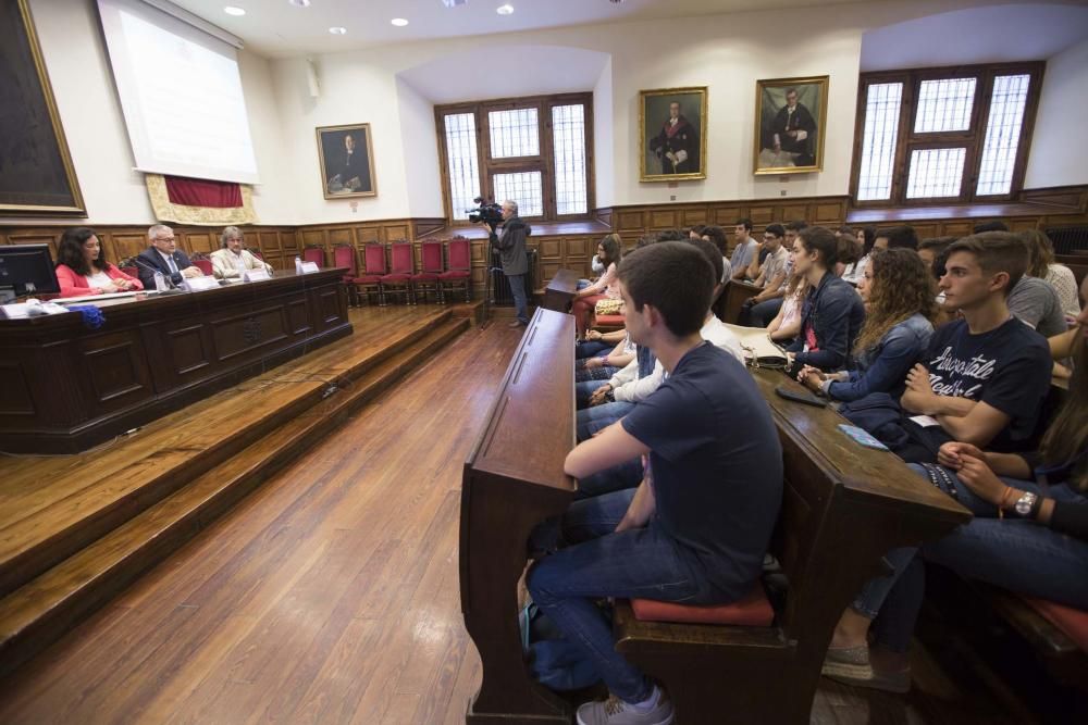 Cristina Valdés, Santiago García y José Ramón Obeso inauguran el campus científico de la Universidad de Oviedo