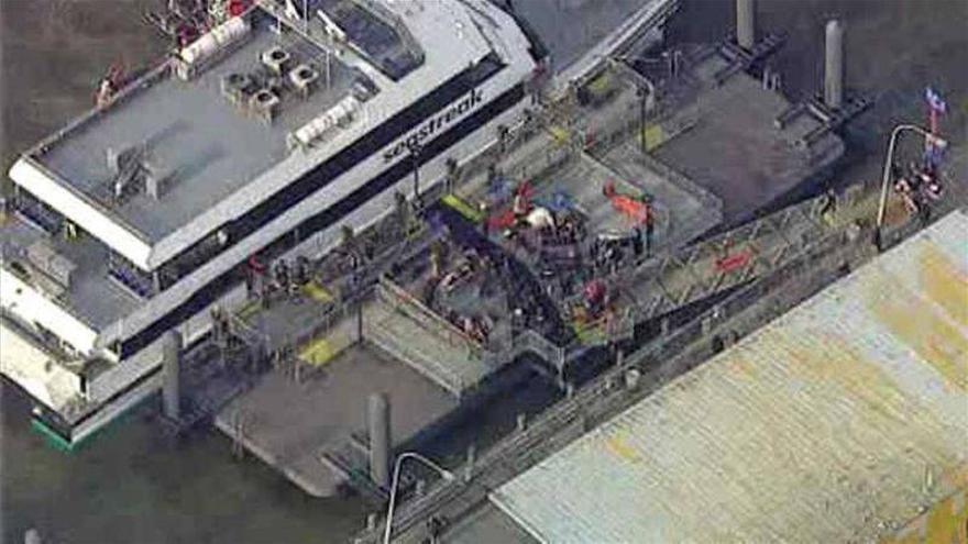 Al menos treinta heridos en el choque de un ferry contra un muelle en Manhattan