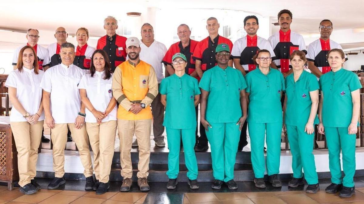 Nuevos uniformes de los trabajadores de los Centros Turísticos del Cabildo de Lanzarote