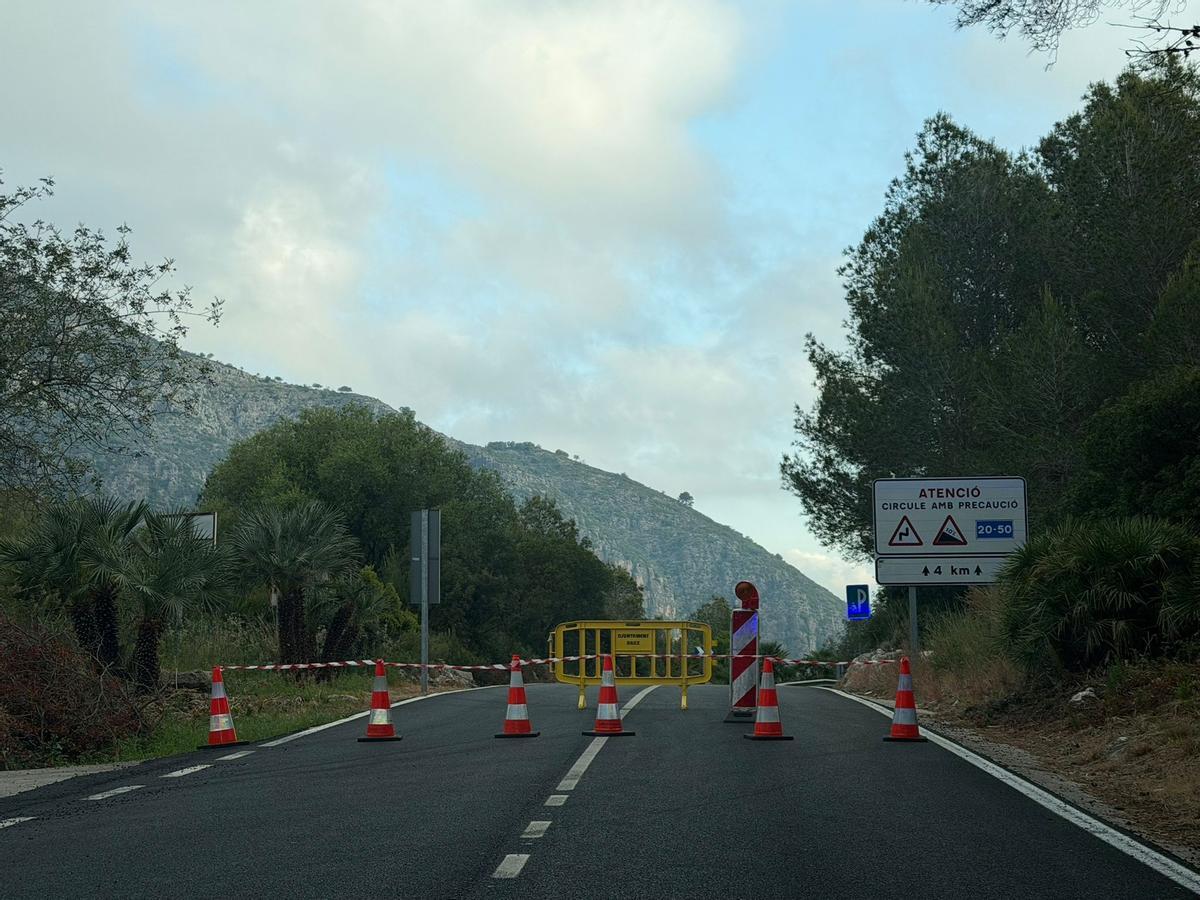 Cierre parcial de la carretera.
