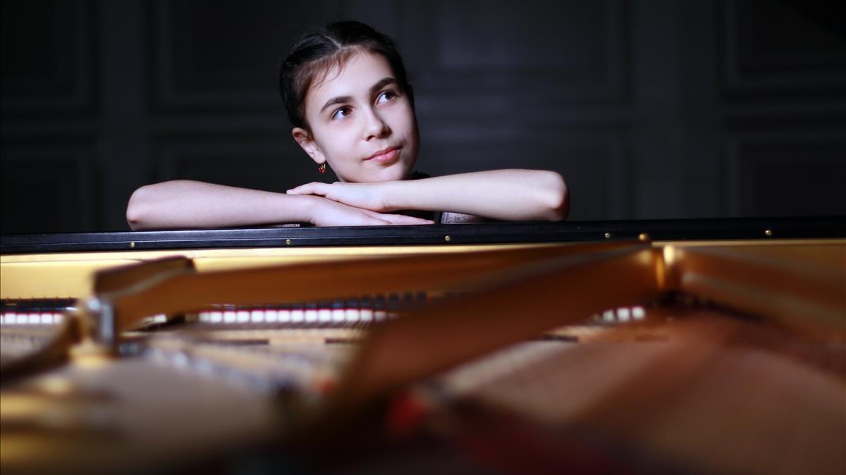 Alexandra Dovgan, joven pianista de 13 años apadrinada por Sokolov.