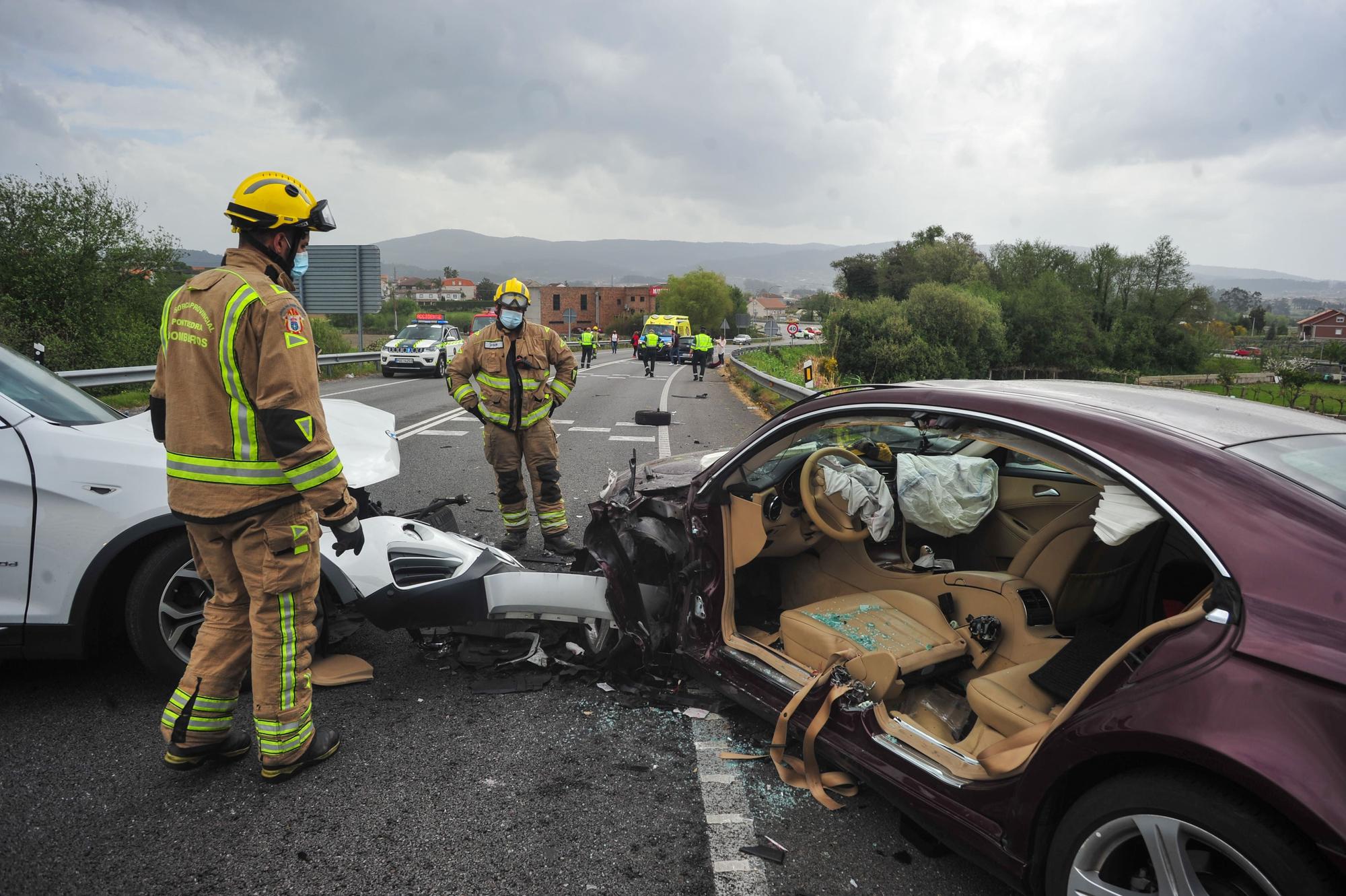 Grave accidente de tráfico en Cambados