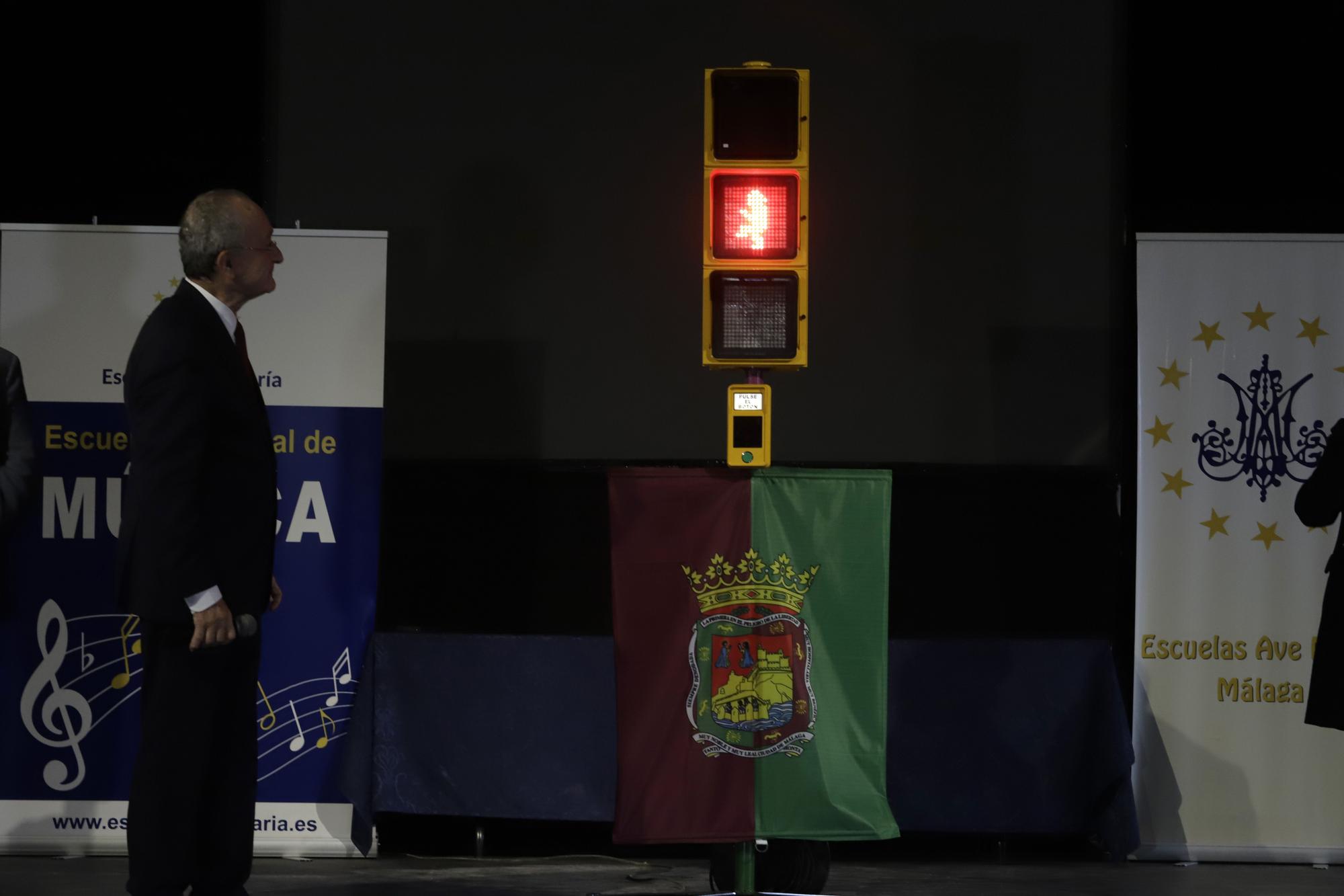 Nuevo semáforo de Chiquito de la Calzada en Málaga