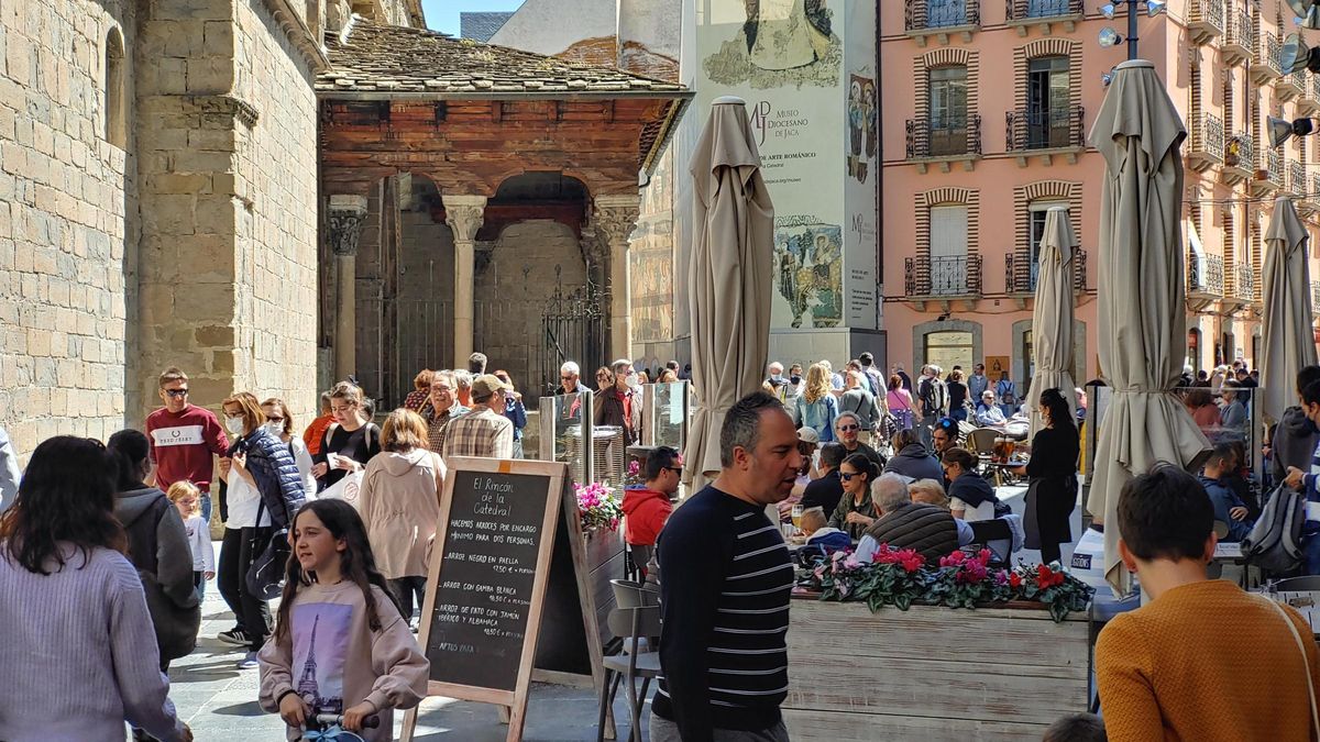 La plaza de la Catedral de Jaca en una imagen de archivo.