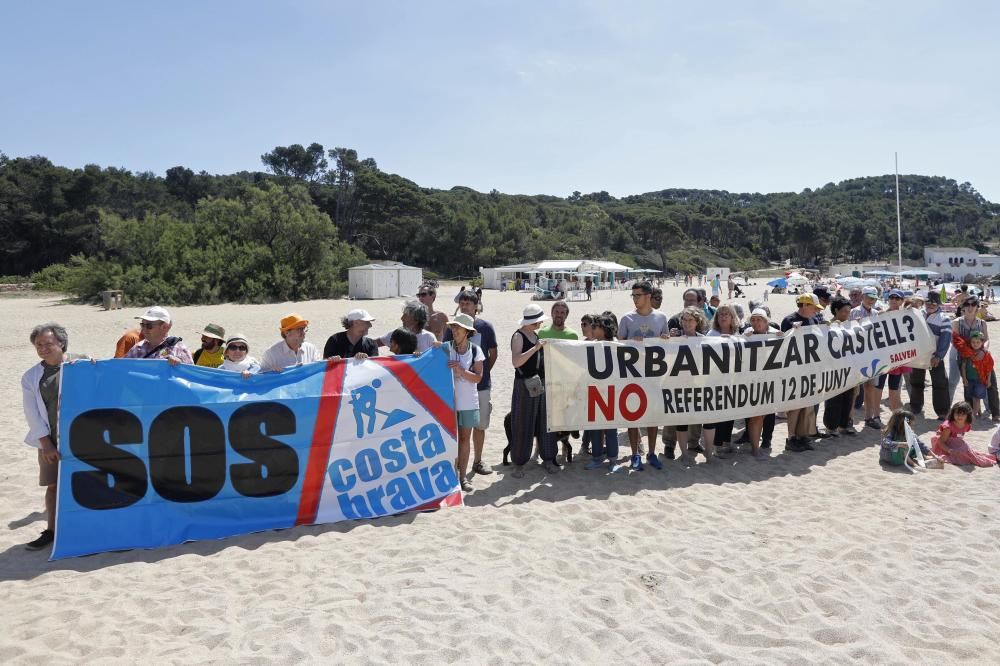 SOS Costa Brava i Salvem la Pineda d''en Gori han organitzat avui una concentració