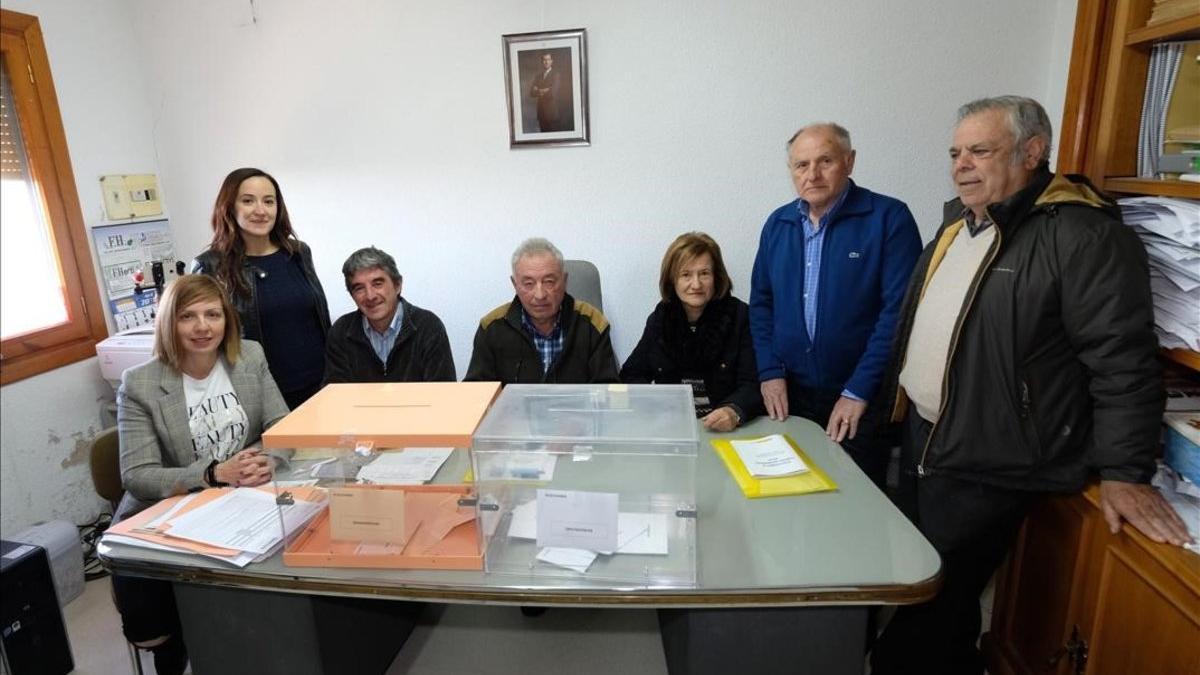 Elecciones. Los vecinos de Villarroya, en La Rioja