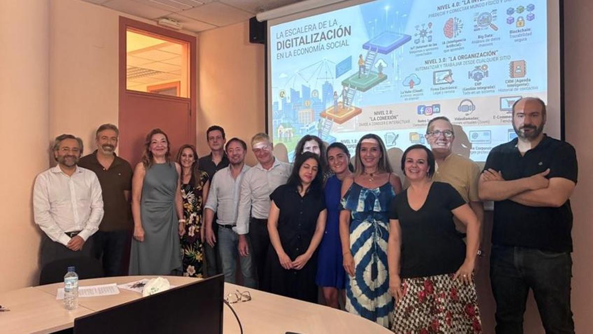 La Universidad de Extremadura avanza en el primer diagnóstico sobre la madurez digital de la economía social extremeña