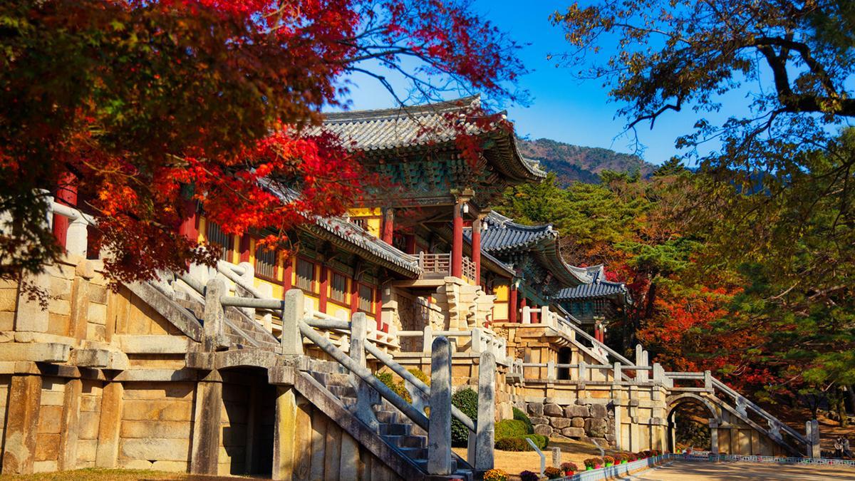 El templo Bulguksa, en Gyeongju, es uno de los grandes referentes del patrimonio budista coreano.