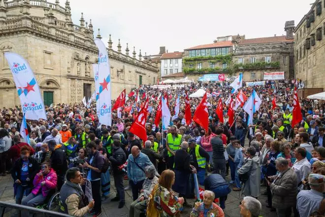 O galego inunda Santiago nun 17 de maio de reivindicación e festa: «Begoña Caamaño tería estado aquí con nós»