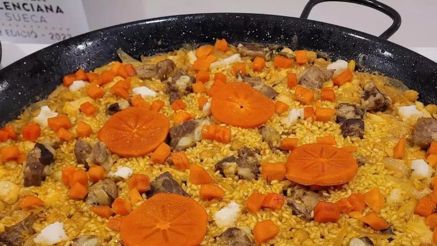 Dos restaurantes lanzan una paella con caqui: Descubre dónde probarla