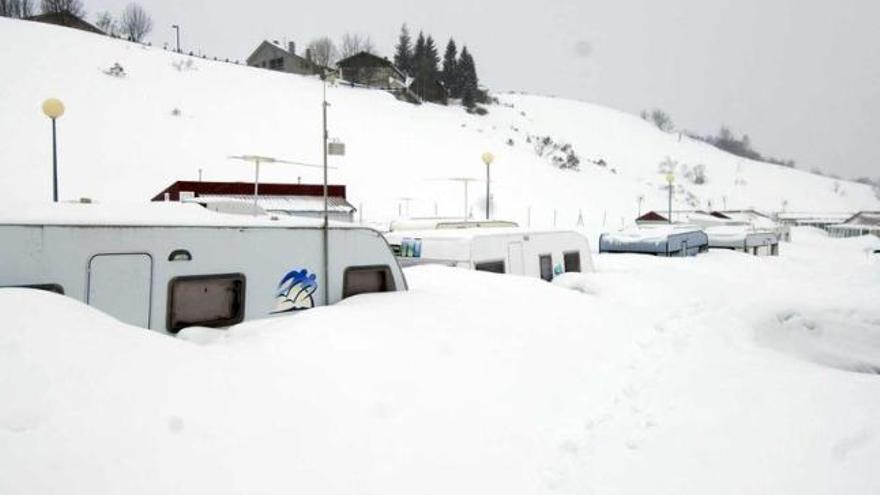 El camping de La Raya, en una imagen del pasado invierno.