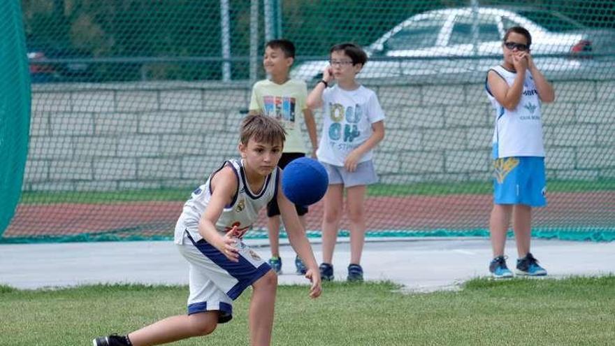 El CB Zamora pone hoy fin a su octavo &quot;Low cost por el basket&quot;