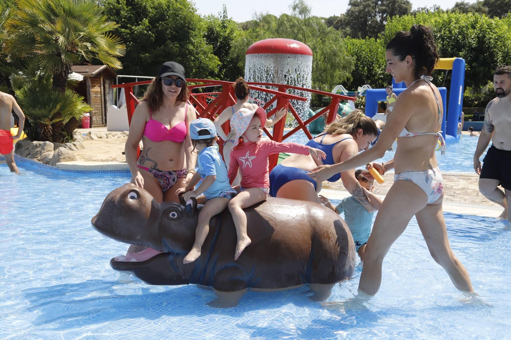 Domingo de piscina en Assuan y Las Dos Columnas