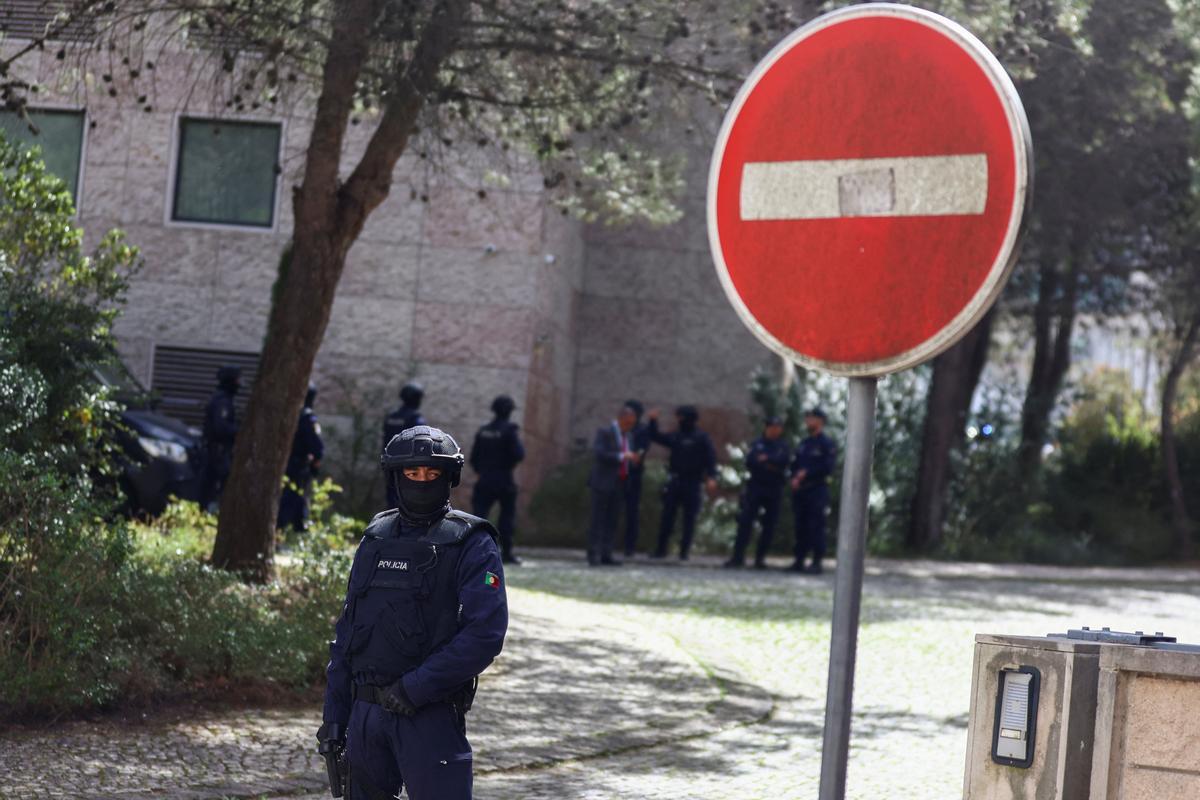 Knife attack at Ismaili Centre in Lisbon