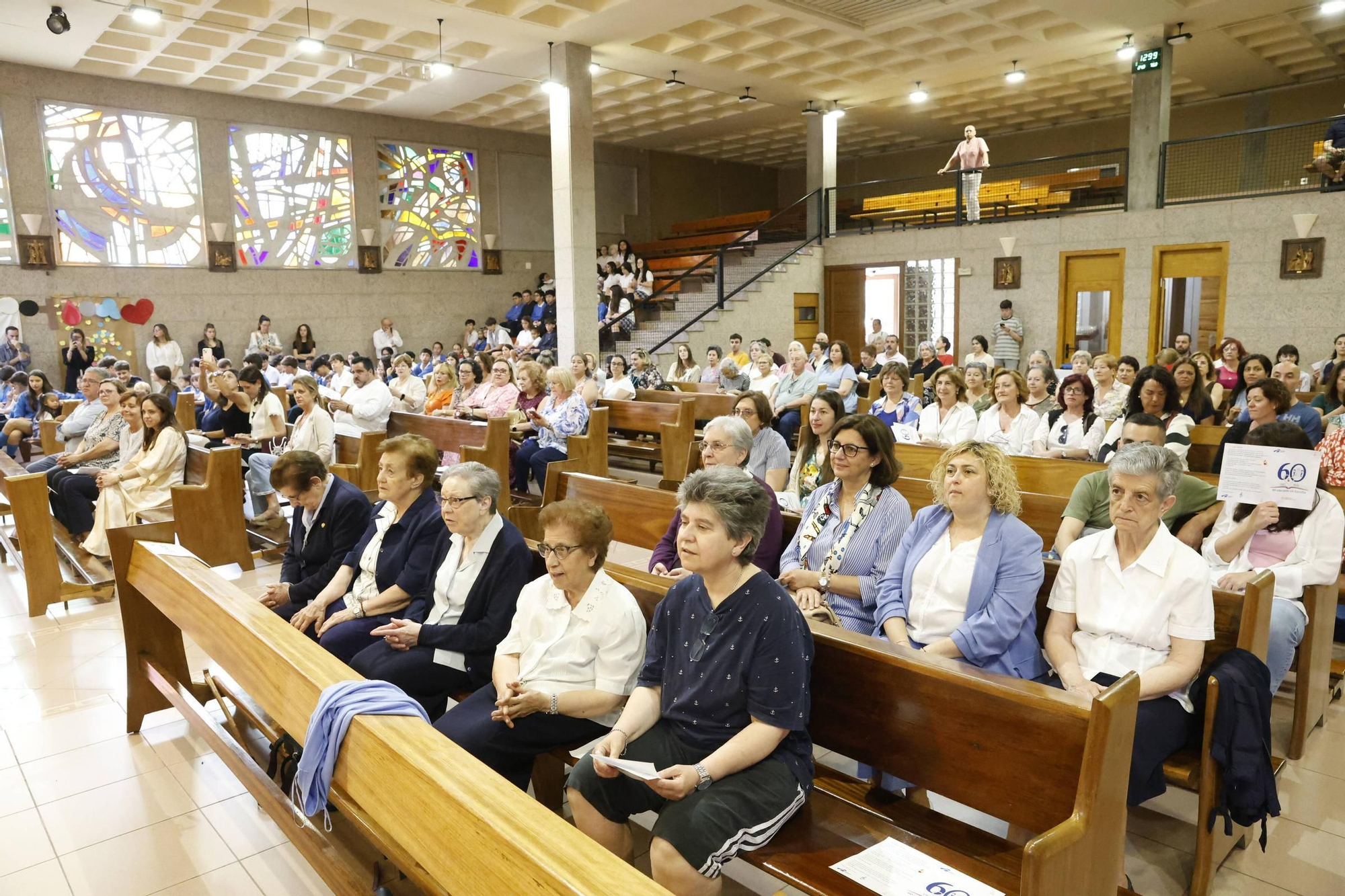 Así fue la celebración de los 60 años del colegio La Milagrosa de Gijón (en imágenes)