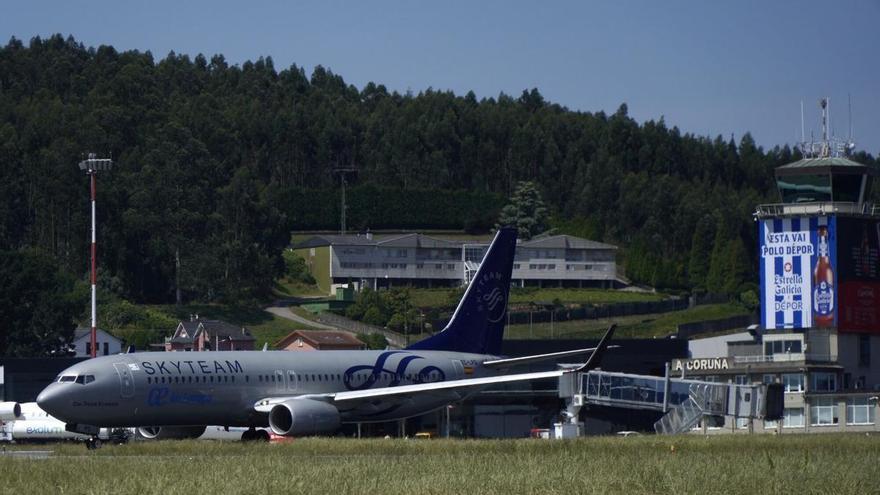 El grupo Finisterre, con logística en el puerto exterior, da el salto al aeropuerto de A Coruña