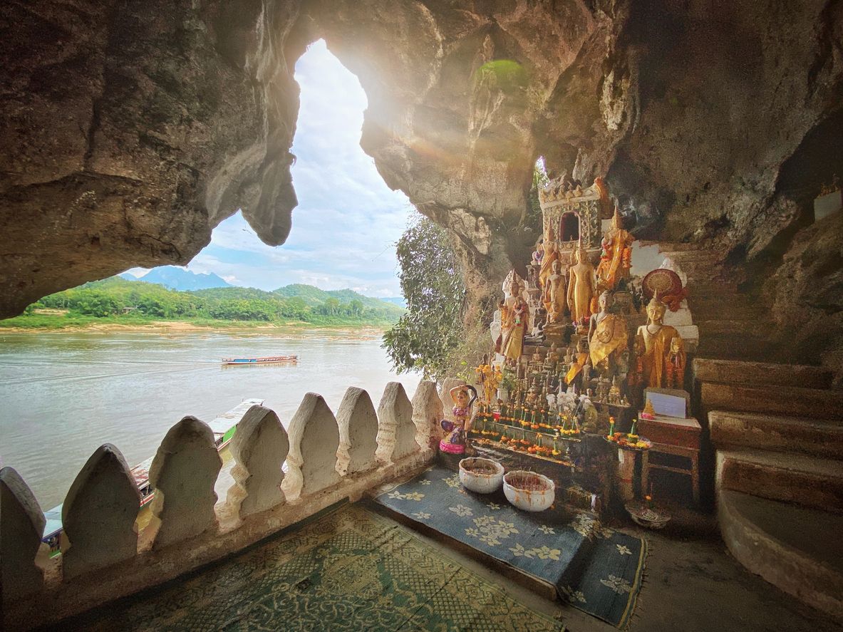 Cuevas de Pak Ou, en Laos