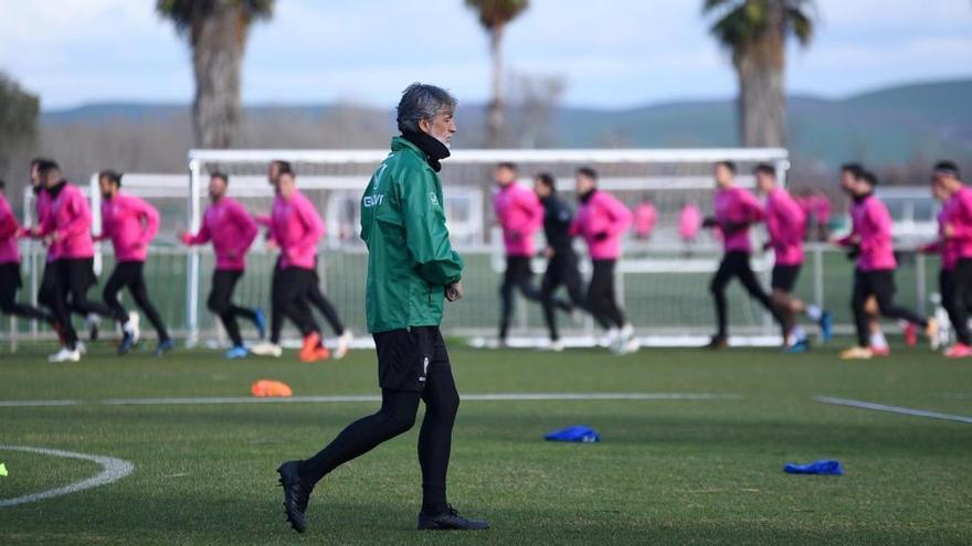 El Córdoba CF regresa este miércoles al trabajo con la esperanza de recuperar efectivos