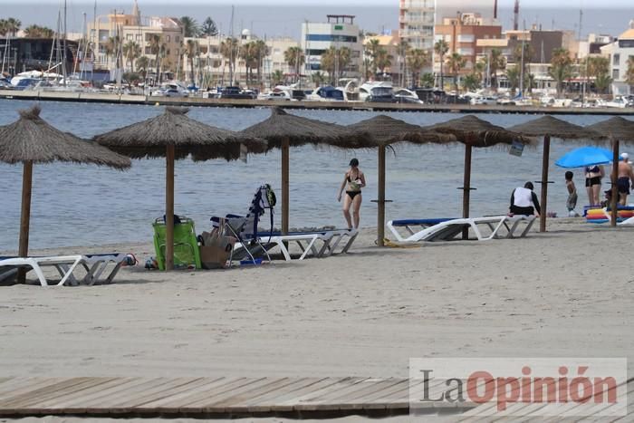 Ambiente en las playas de la Región durante el primer fin de semana de la 'nueva normalidad'