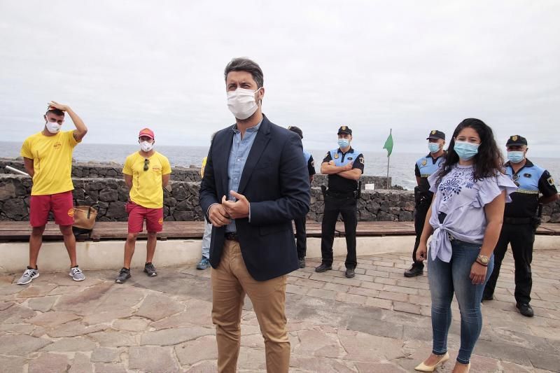 Visita del alcalde de La Laguna al charco de Jover (Tejina) | 06/08/2020  | 06/08/2020 | Fotógrafo: María Pisaca Gámez