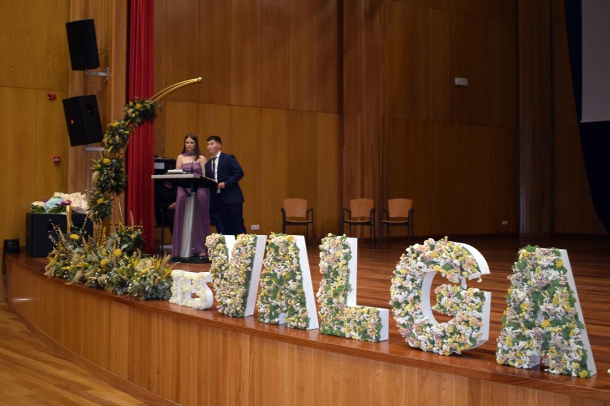 La fiesta de graduación de los alumnos del IES de Valga, en el Auditorio.