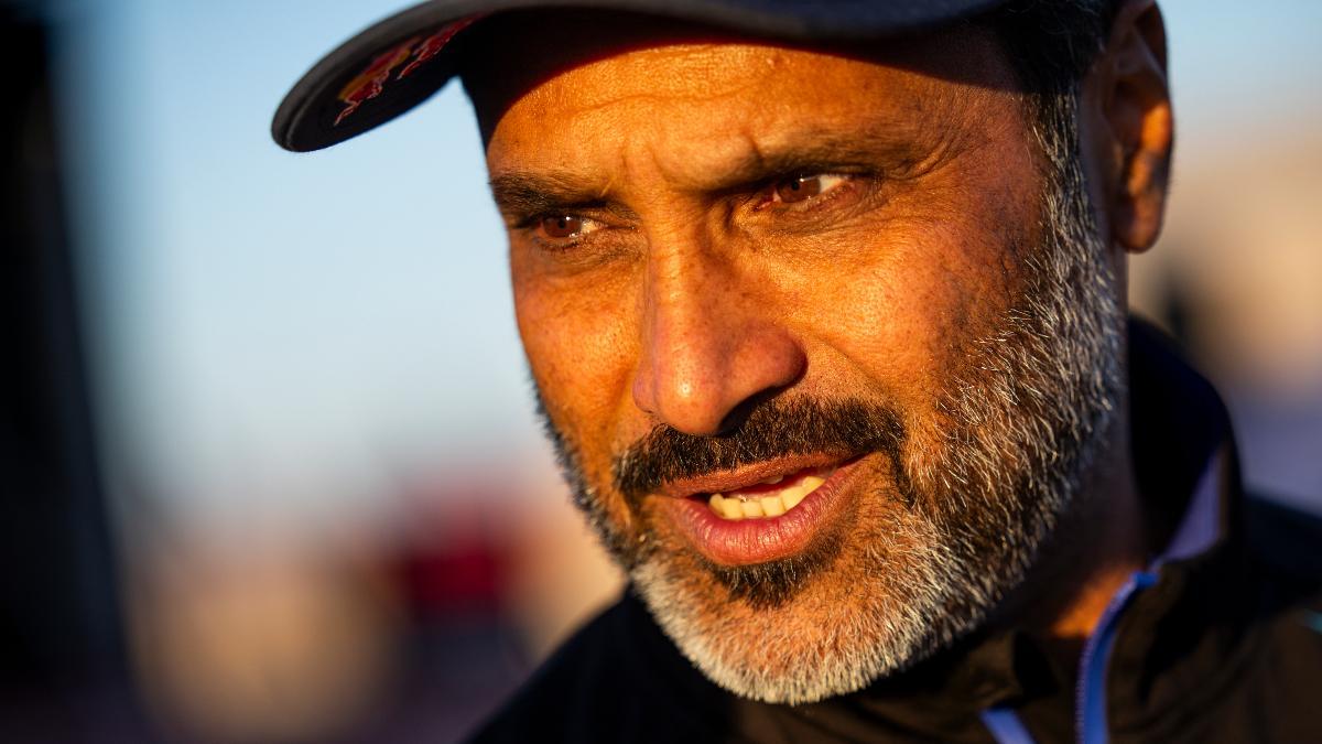 Nasser Al-Attiyah ya es tercero en la general del Dakar